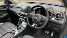 MG Hs 1.5 T-GDI Exclusive 5dr DCT Petrol Hatchback